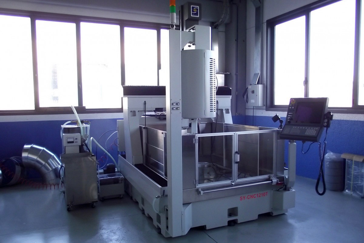 sy-cnc1210t.jpg